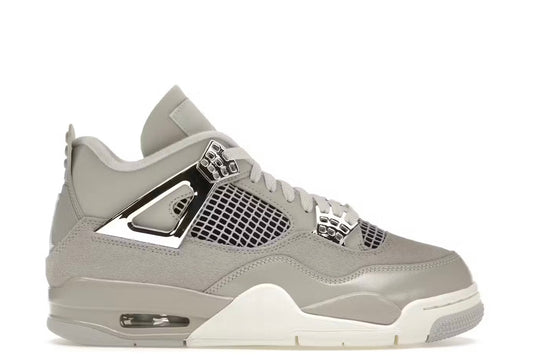 JORDAN 4 RETRO FROZEN MOMENT